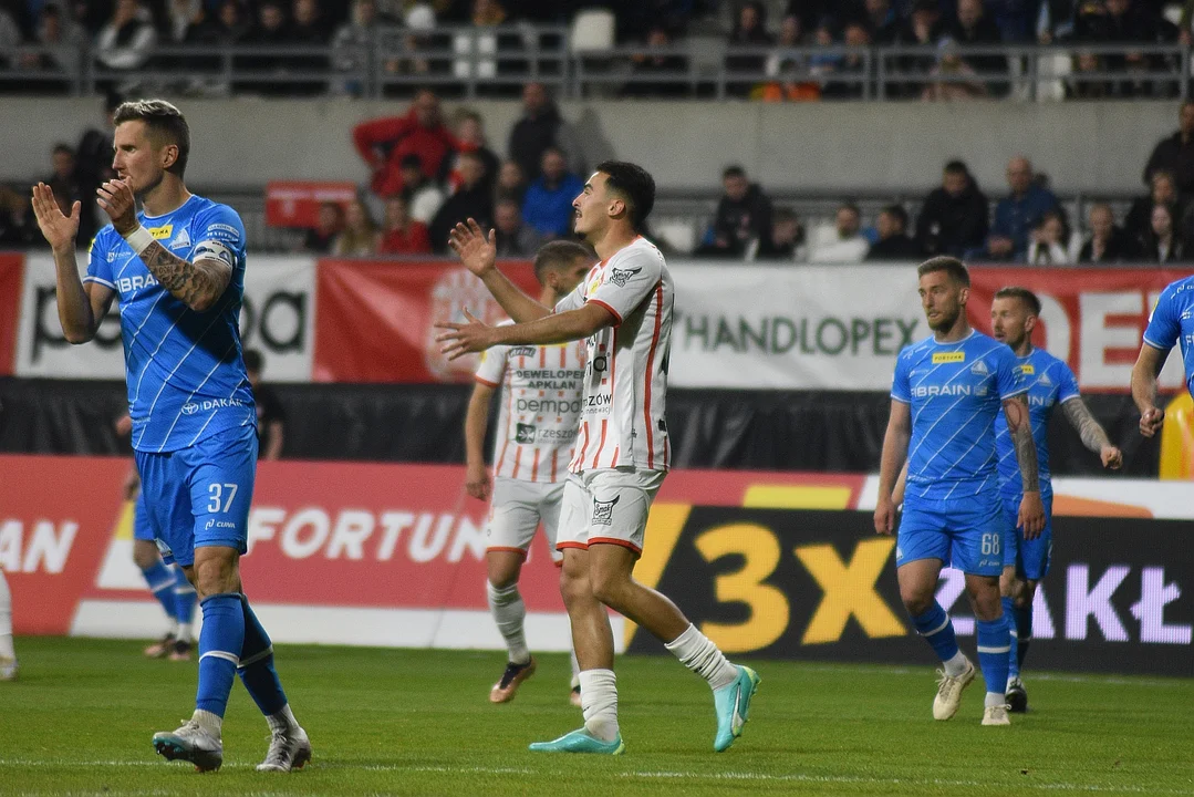 Mecz derbowy. Fortuna 1. Liga: Resovia Rzeszów - Stal Rzeszów