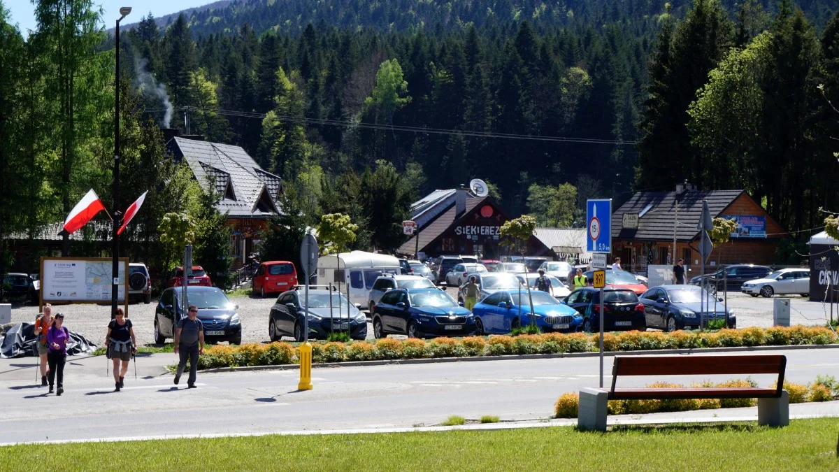 Bieszczady. Początek długiego majowego weekendu w Cisnej. Turystów nie brakuje [ZDJĘCIA, WIDEO] - Zdjęcie główne