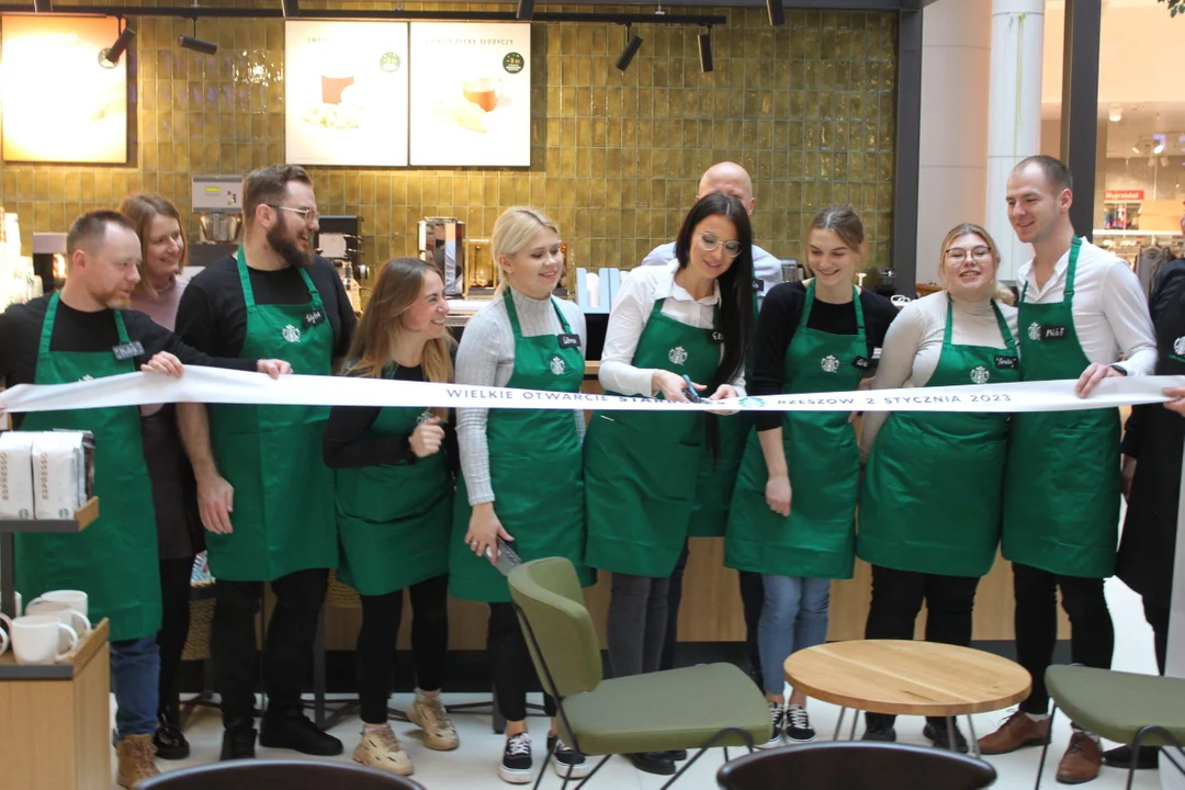 Starbucks w Rzeszowie otwarty. Pierwsi klienci spróbowali już kawy