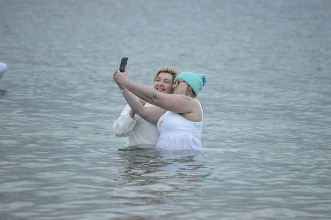 "Jezioro Aniołów" w lutym. Zobaczcie zdjęcia z plaży Jeziora Tarnobrzeskiego