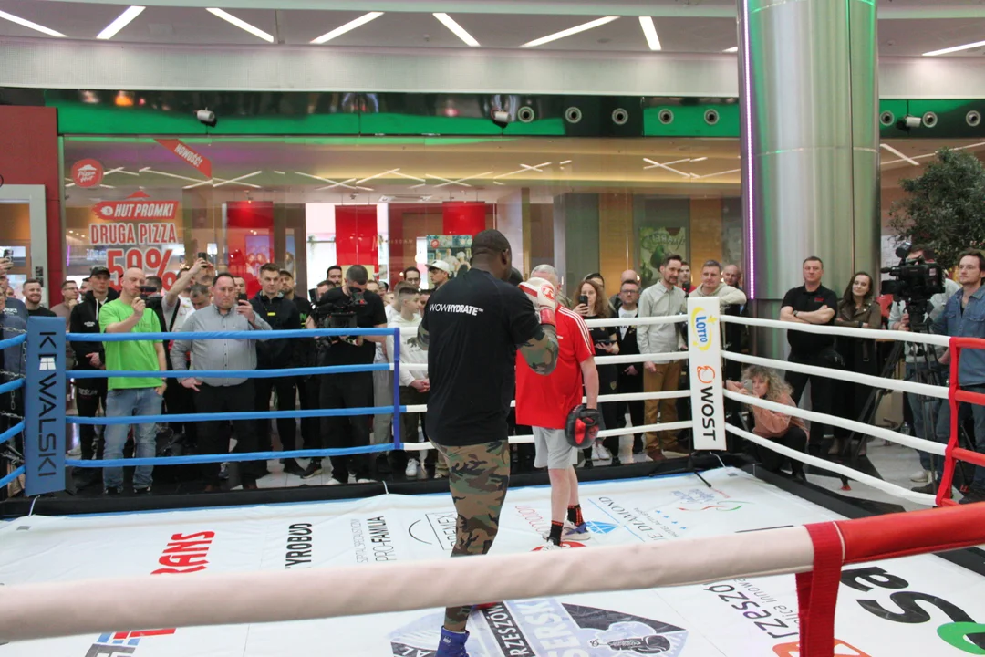 Media trening bohaterów gali w Rzeszowie. Różański i Babić na mocnych tarczach