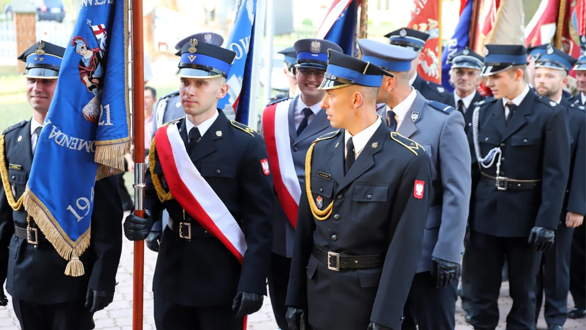 Uroczysta Msza Święta w intencji służb mundurowych w Sanktuarium w Chorzelowie - Zdjęcie główne