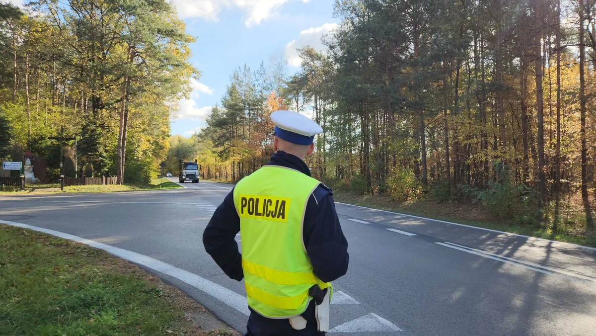 Policyjny dron nad obwodnicą Mielca