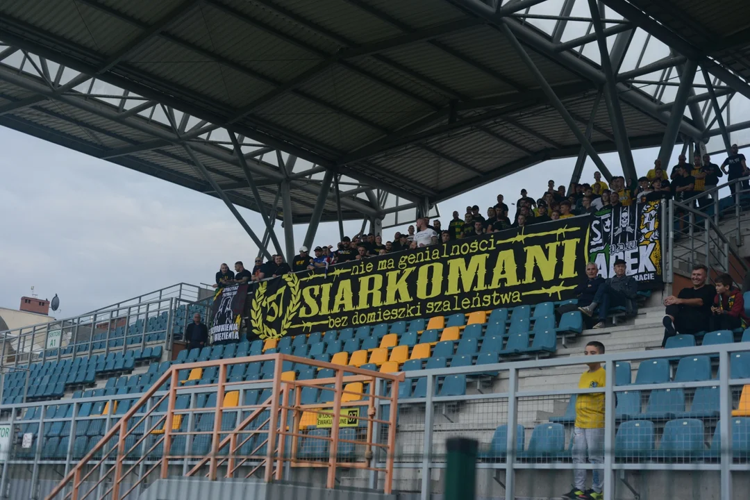 Siarka Tarnobrzeg - KSZO 1929 Ostrowiec Świętokrzyski 2:0