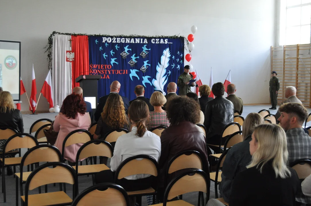 Uroczystość zakończenia 4 klas w  Elektryku