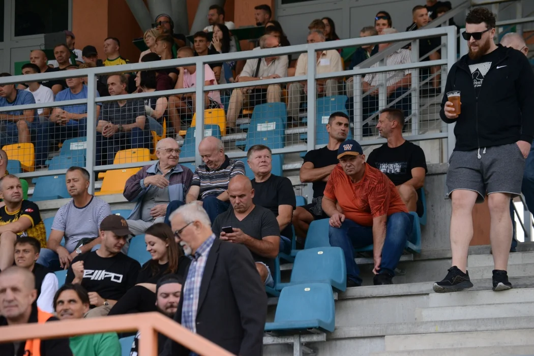 Trzecia liga, grupa 4: Siarka Tarnobrzeg - Garbarnia Kraków 0:0