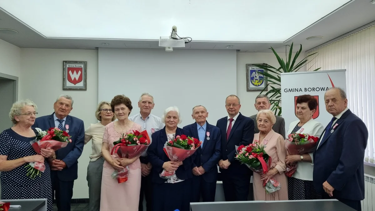 Złote i diamentowe małżeństwa świętowały w Borowej  [ZDJĘCIA] - Zdjęcie główne