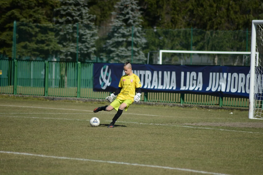 Centralna Liga Juniorów U-15: Siarka Tarnobrzeg - SMS Resovia Rzeszów 2:0