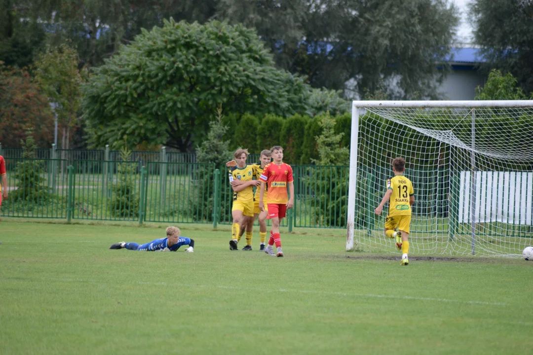 Centralna Liga Juniorów U-15: Siarka Tarnobrzeg - Korona Kielce 6:3