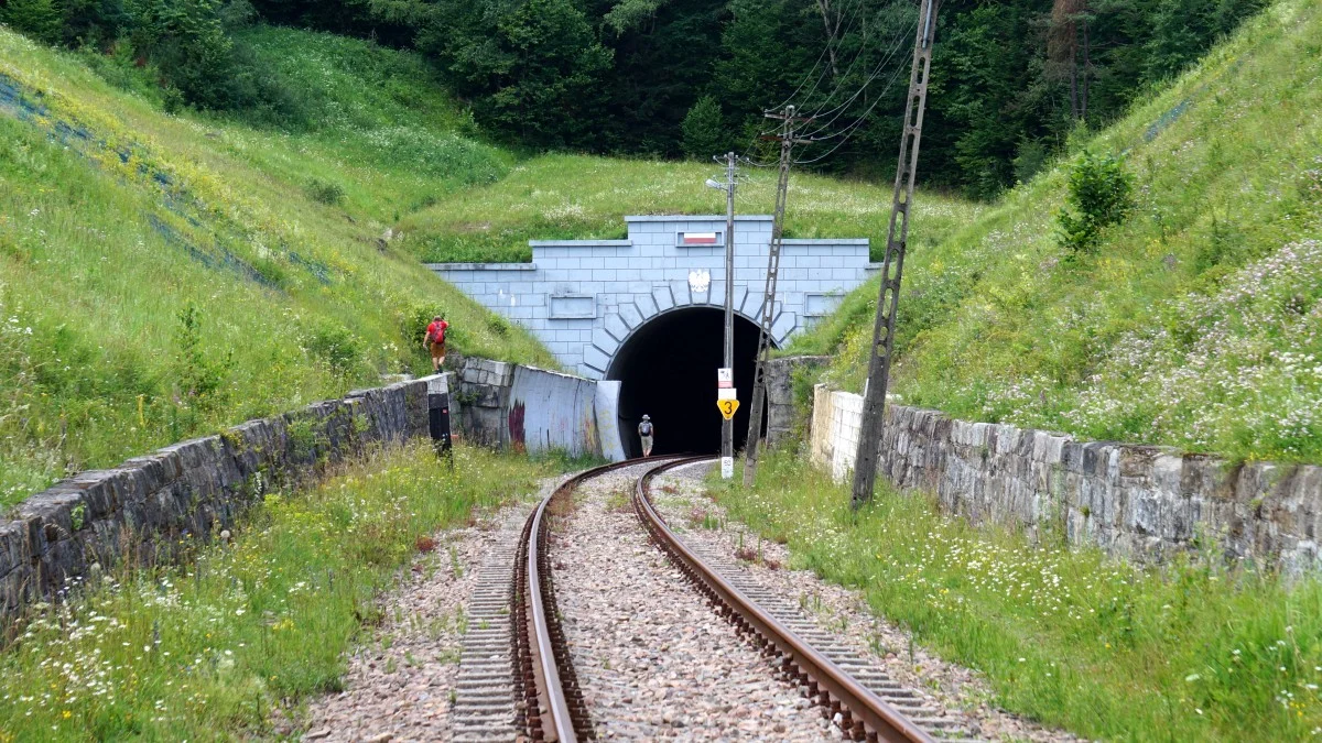 Tunel kolejowy w Łupkowie. Od ważnego strategicznie punktu do turystycznej atrakcji - Zdjęcie główne