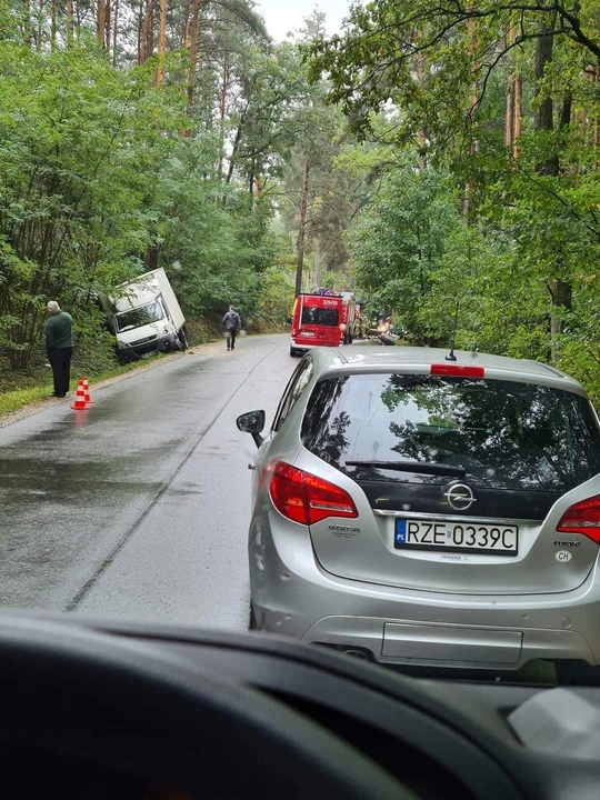 Wypadek między Przewrotnem a Pogwizdowem Starym