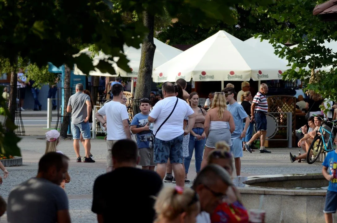 Na festynie w Kolbuszowej zjawiły się tłumy ludzi.