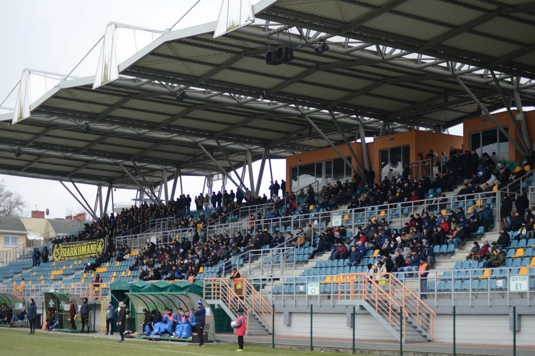 eWinner 2. Liga: Siarka Tarnobrzeg - Hutnik Kraków 1:1 - zdjęcia z meczu