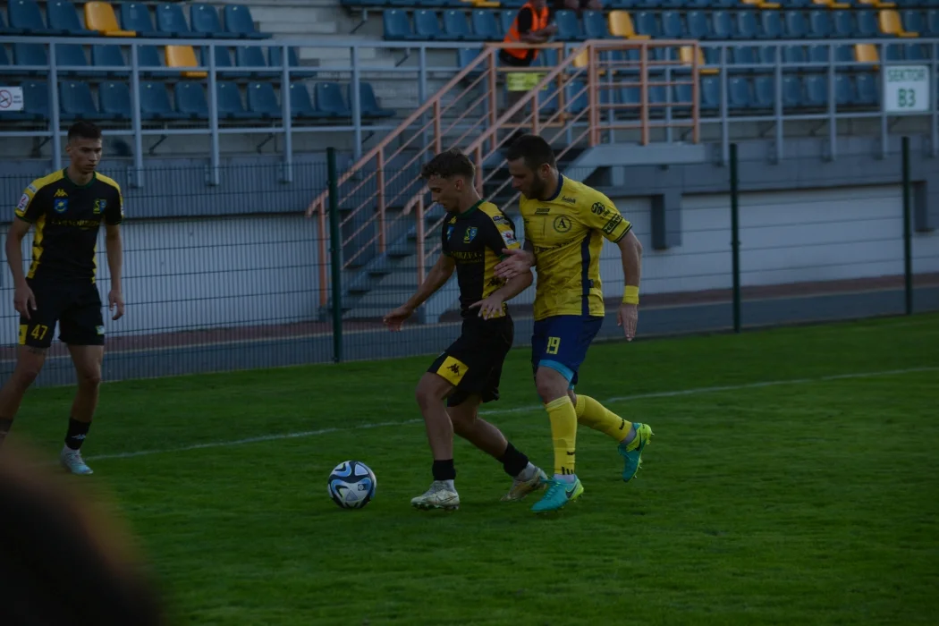 Trzecia liga, grupa 4: Siarka Tarnobrzeg - Avia Świdnik 2:1