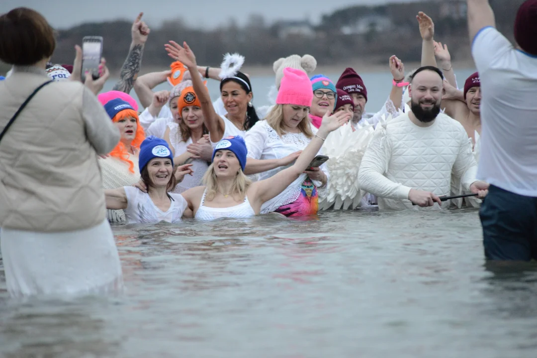 "Jezioro Aniołów" w lutym. Zobaczcie zdjęcia z plaży Jeziora Tarnobrzeskiego