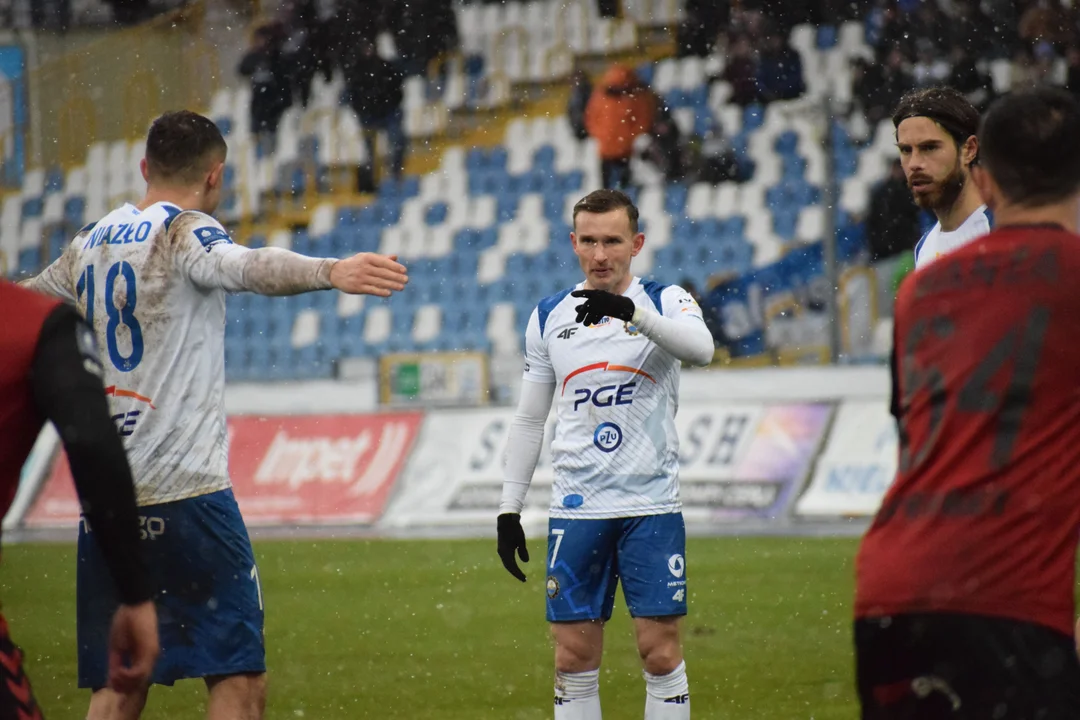 Komentarze po meczu Stali Mielec z Górnikiem Zabrze. Stal okradziona z punktów [ZDJĘCIA] - Zdjęcie główne