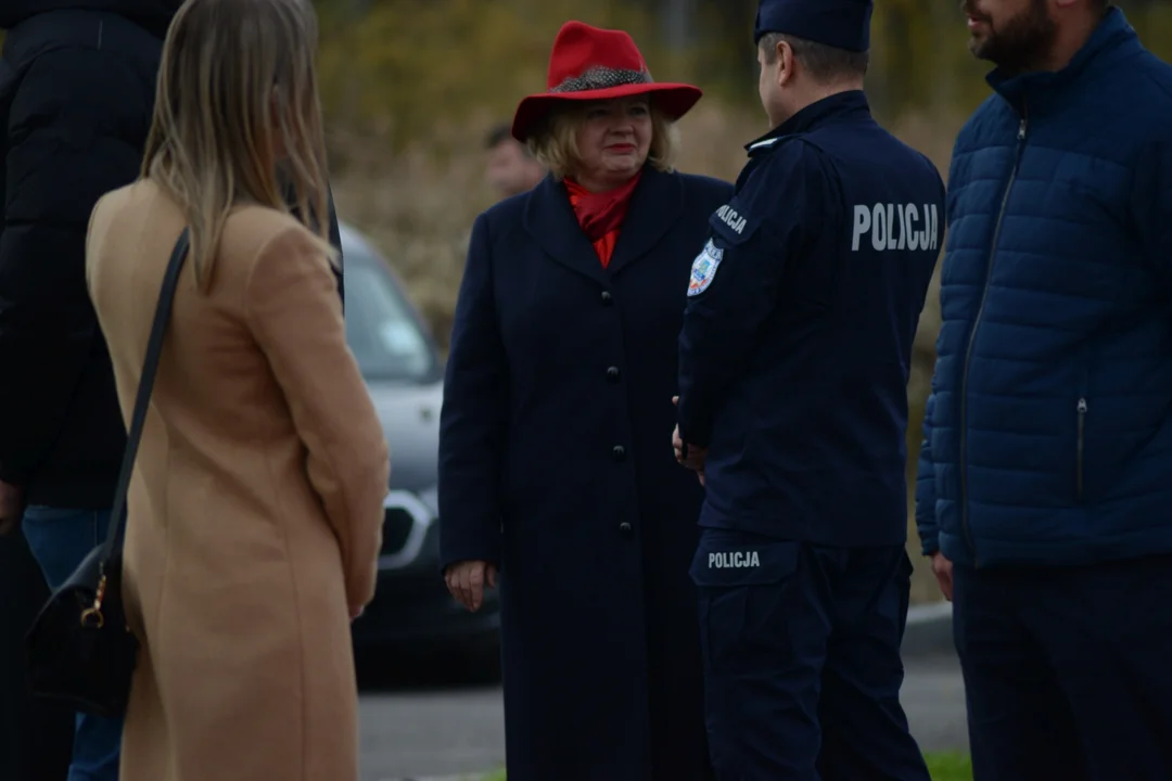 Uroczyste otwarcie obwodnicy Tarnobrzega - pierwsze pojazdy na tej drodze