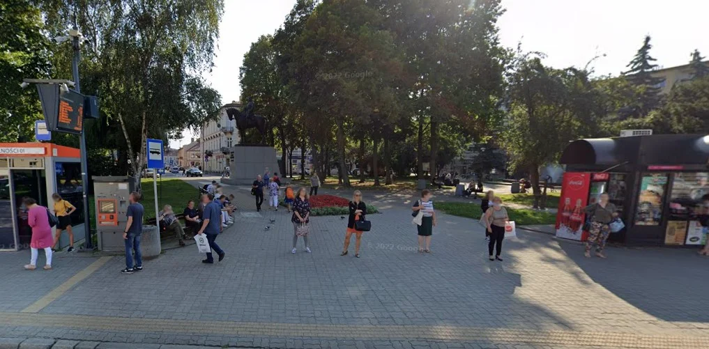 Przyłapani mieszkańcy Rzeszowa na Google Street View [ZDJĘCIA]