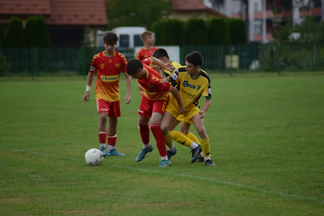 Centralna Liga Juniorów U-15: Siarka Tarnobrzeg - Korona Kielce 6:3