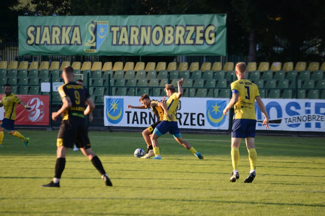 Trzecia liga, grupa 4: Siarka Tarnobrzeg - Avia Świdnik 2:1