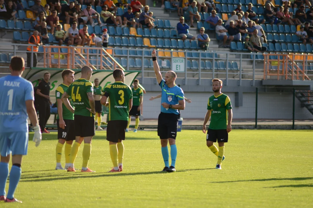 eWinner 2. Liga: Siarka Tarnobrzeg - GKS Jastrzębie 0:0 - zdjęcia z meczu