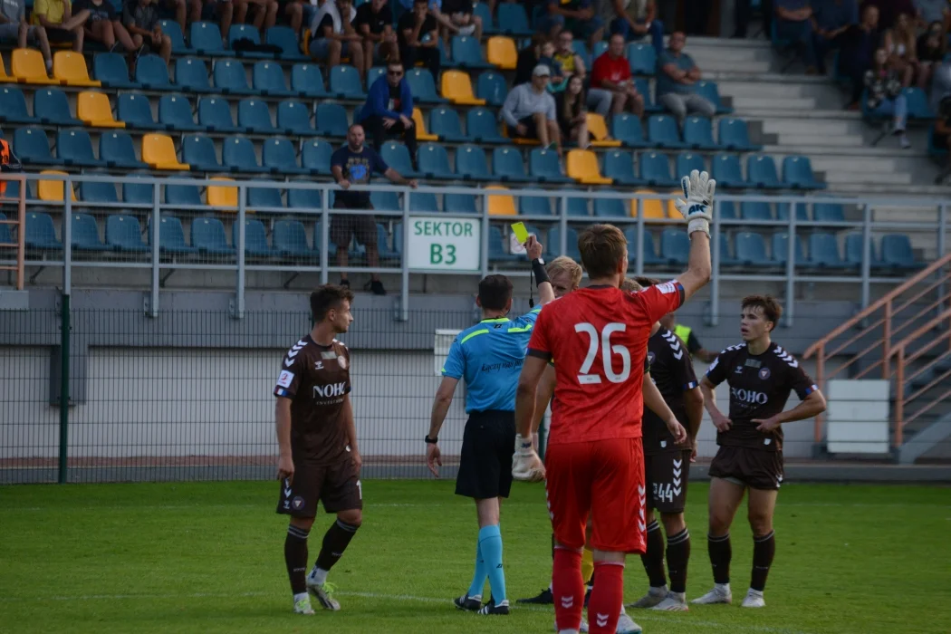 Trzecia liga, grupa 4: Siarka Tarnobrzeg - Garbarnia Kraków 0:0