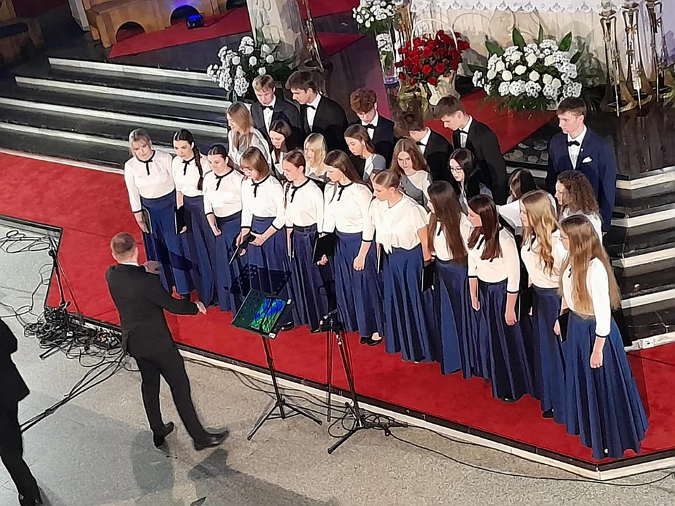 Koncert Pieśni Maryjnych w Mielcu