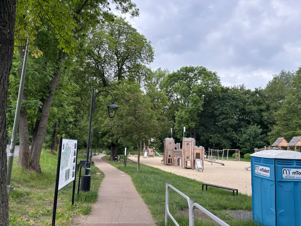 Ten park o tej porze roku wygląda cudownie