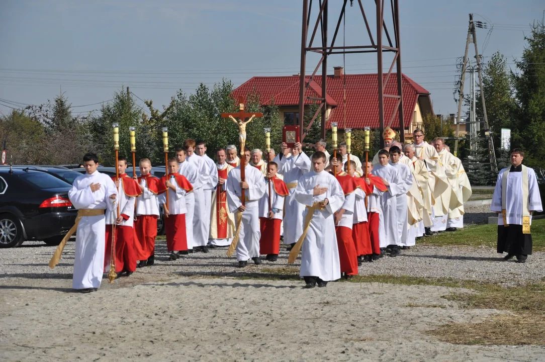 Wmurowanie kamienia węgielnego w kościół w Woli Mieleckiej