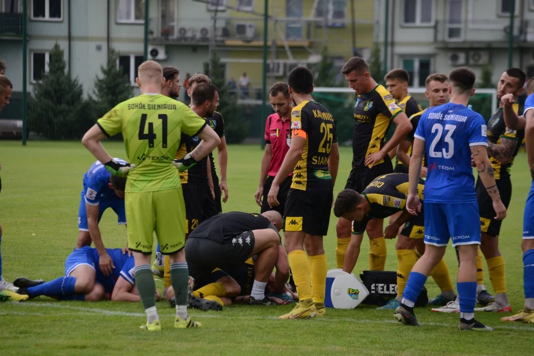 Trzecia liga, grupa 4: Siarka Tarnobrzeg - Sokół Sieniawa 2:0