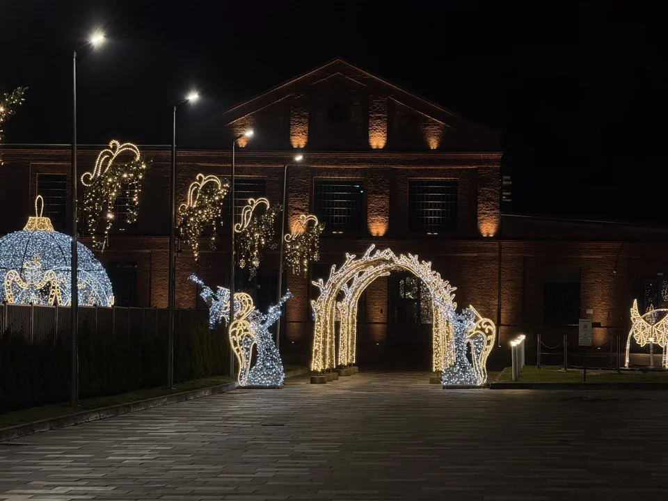 Iluminacje świąteczne pod Fanto w Ustrzykach Dolnych