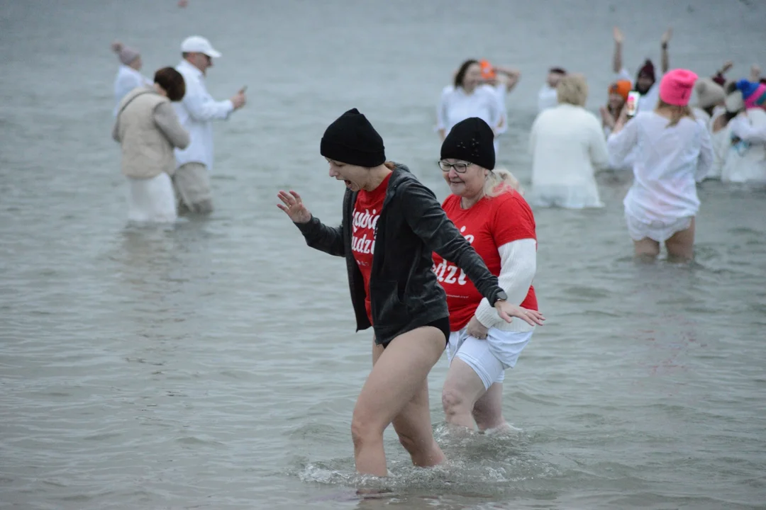 "Jezioro Aniołów" w lutym. Zobaczcie zdjęcia z plaży Jeziora Tarnobrzeskiego