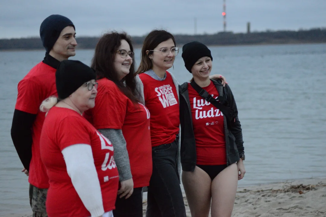 "Jezioro Aniołów" w lutym. Zobaczcie zdjęcia z plaży Jeziora Tarnobrzeskiego