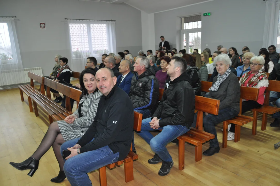 Poseł Kapinos odpowiada na pytania mieszkańców Gminy Przecław