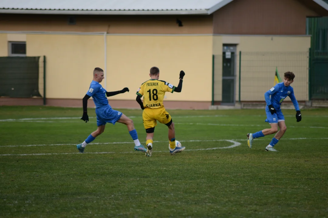 Centralna Liga Juniorów U-15: Siarka Tarnobrzeg - Hutnik Kraków 2:4