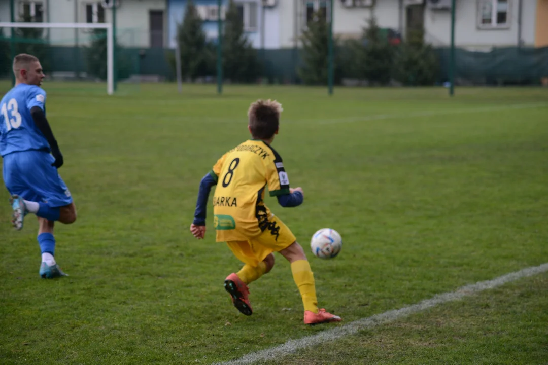 Centralna Liga Juniorów U-15: Siarka Tarnobrzeg - Hutnik Kraków 2:4