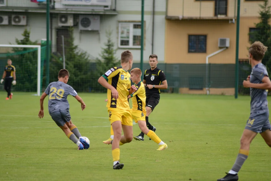 Centralna Liga Juniorów U-15: Siarka Tarnobrzeg - Stal Rzeszów 0:2