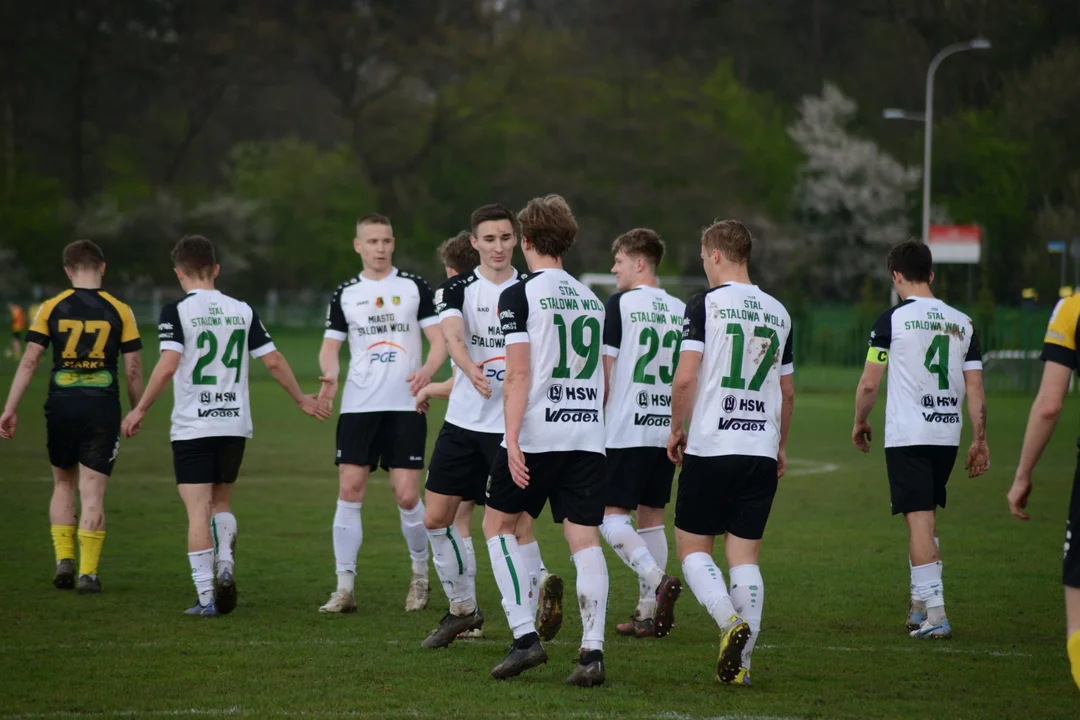 Klasa okręgowa, Stalowa Wola: Siarka II Tarnobrzeg - Stal II Stalowa Wola 1:2
