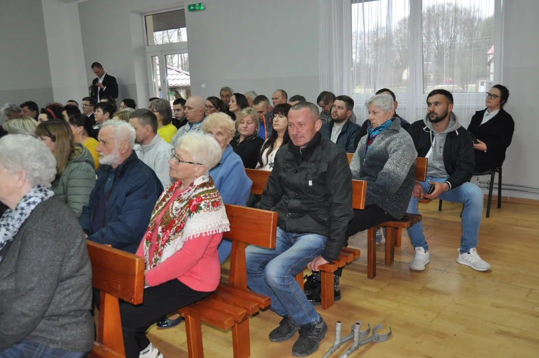 Poseł Kapinos odpowiada na pytania mieszkańców Gminy Przecław