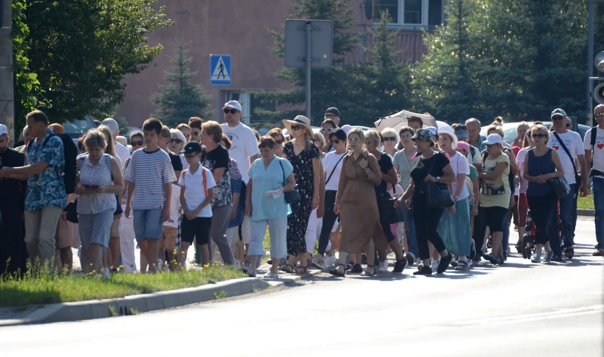 Piesza pielgrzymka z Kolbuszowej do Cmolasu