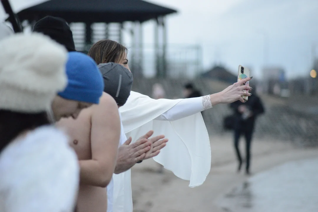 "Jezioro Aniołów" w lutym. Zobaczcie zdjęcia z plaży Jeziora Tarnobrzeskiego