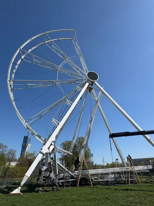 Diabelski młyn na Bulwarach