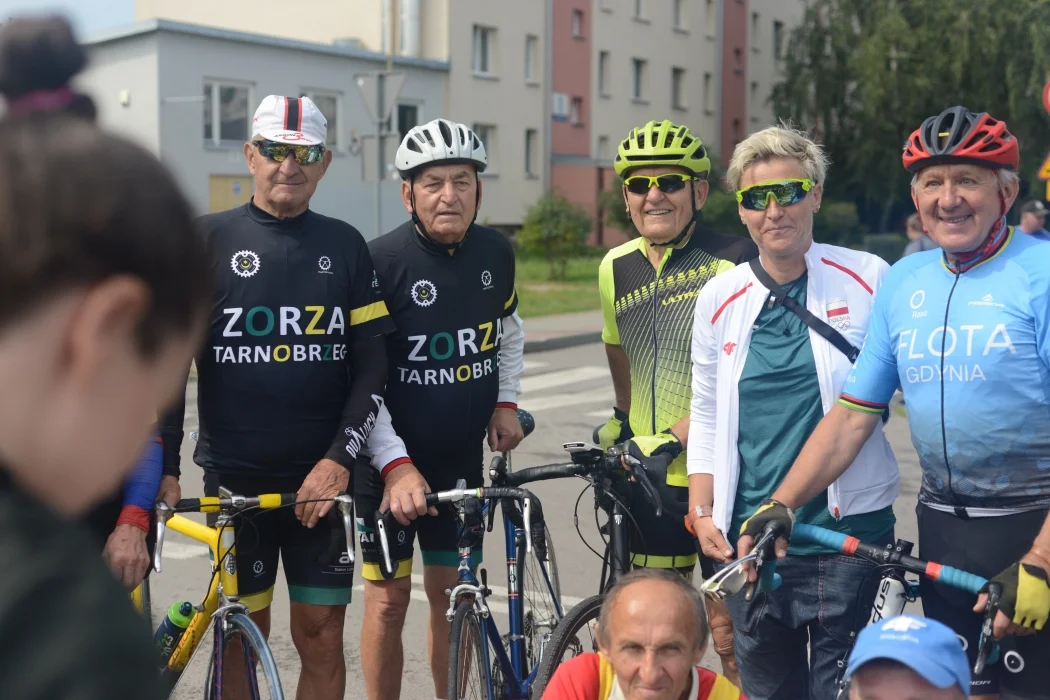 "Rowerem po zdrowie" z medalistami olimpijskimi Tadeuszem Mytnikiem i Mieczysławem Nowickim