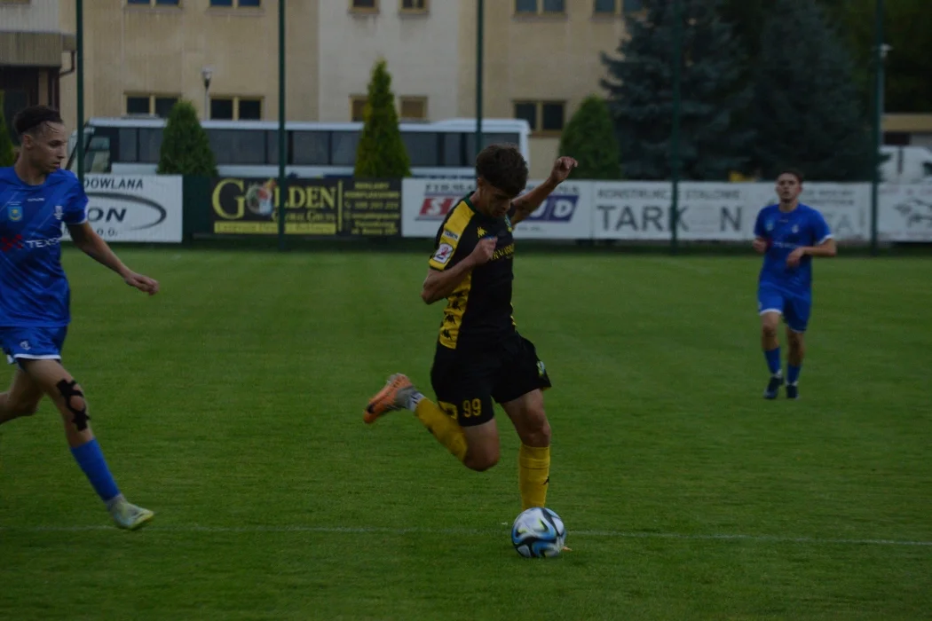Trzecia liga, grupa 4: Siarka Tarnobrzeg - Sokół Sieniawa 2:0