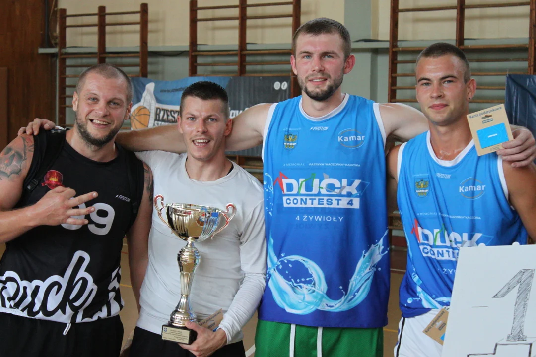 Rzeszów StreetBall Challange 3x3 - Ekipa z Rzeszowa wygrywa turniej! [ZDJĘCIA] - Zdjęcie główne