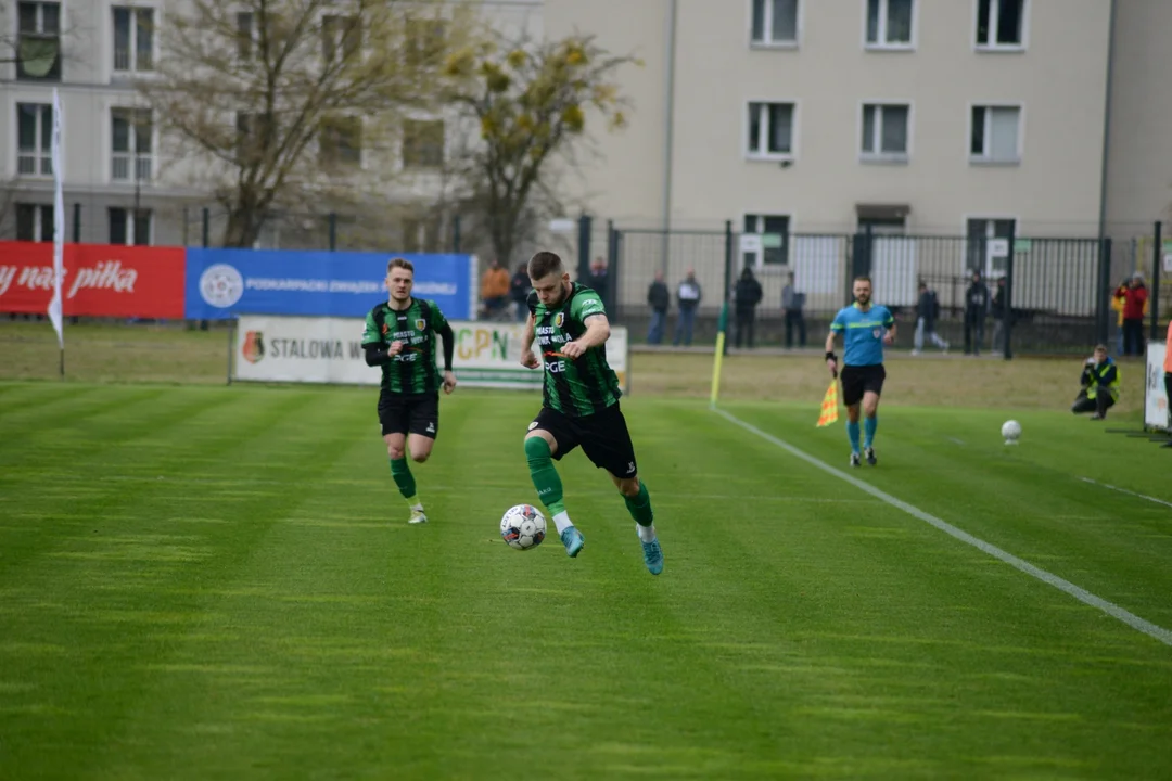 Trzecia liga, grupa 4: Stal Stalowa Wola - Wieczysta Kraków 1:1