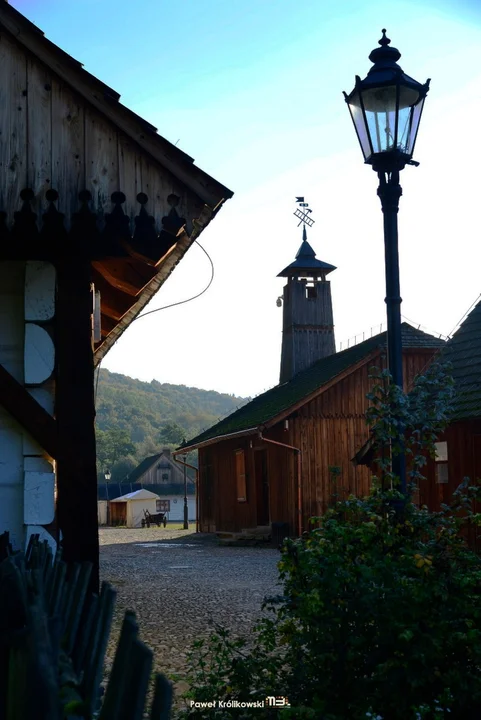 Skansen w Sanoku jesienią