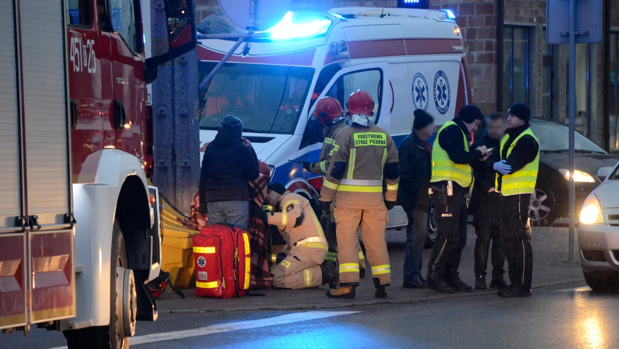 Mężczyzna potrącił kobietę z wózkiem na przejściu dla pieszych. Co ustaliła kolbuszowska policja? - Zdjęcie główne