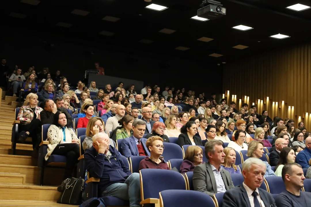 Spotkanie debata z policją na UR
