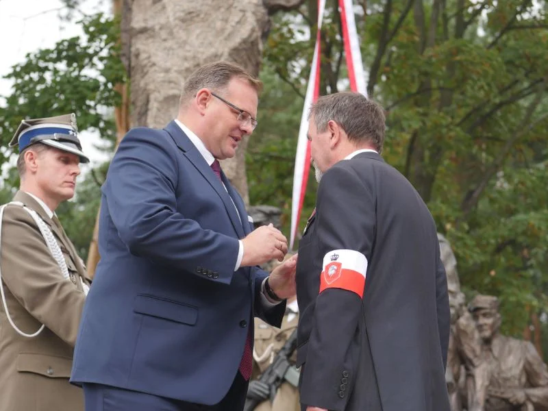 Odsłonięcie pomnika w Mielcu